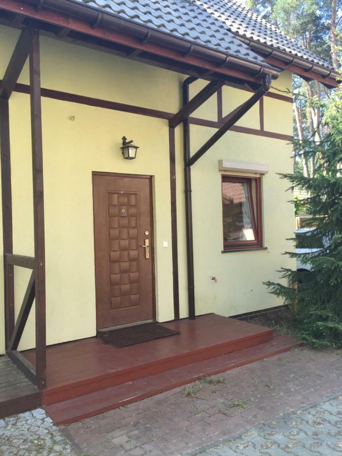 Ferienwohnung Apartament Sosny I Morze Łukęcin Exterior foto