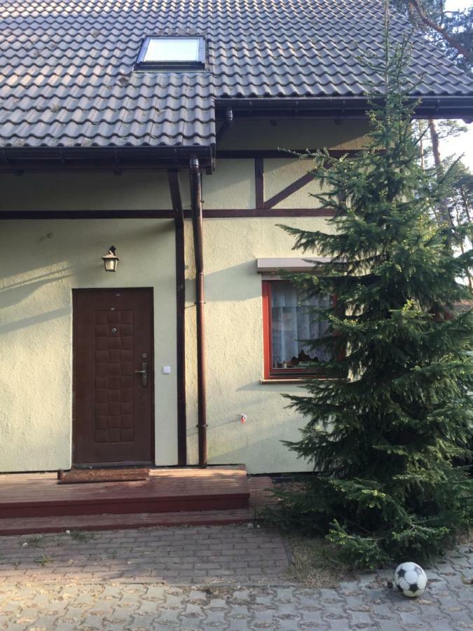 Ferienwohnung Apartament Sosny I Morze Łukęcin Exterior foto